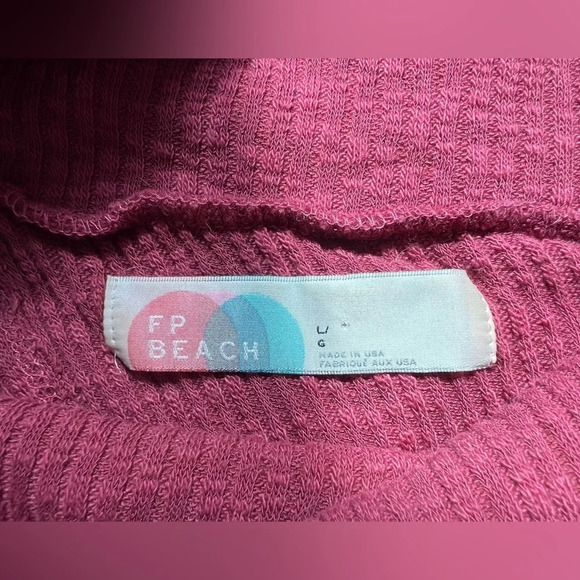 FP Beach "World Traveler" Pull Over Dolman Sleeve Cowl Neck Split Back Size L - Picture 6 of 7